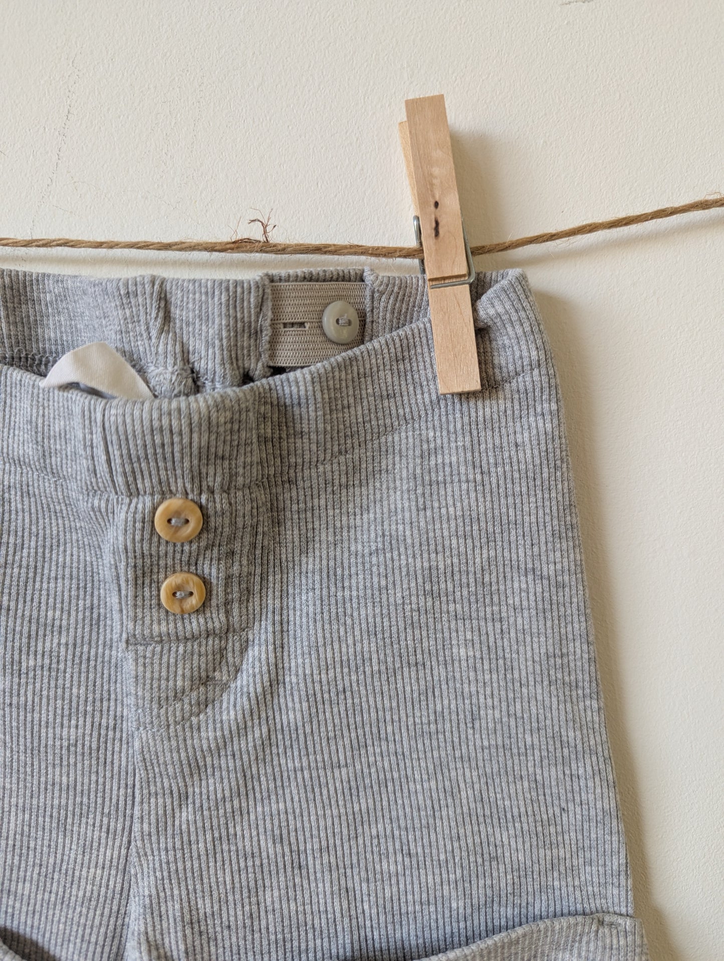 korte broek - mt 80