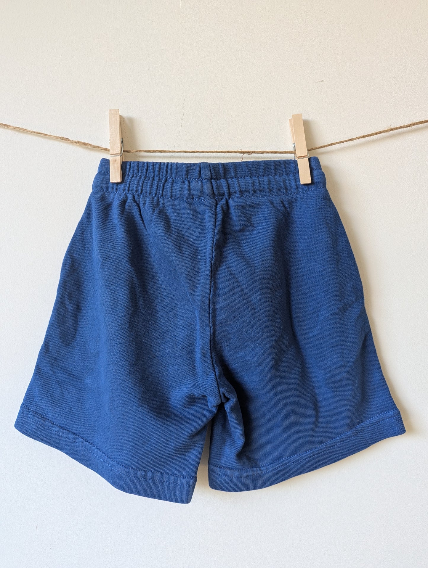Korte broek - mt 98