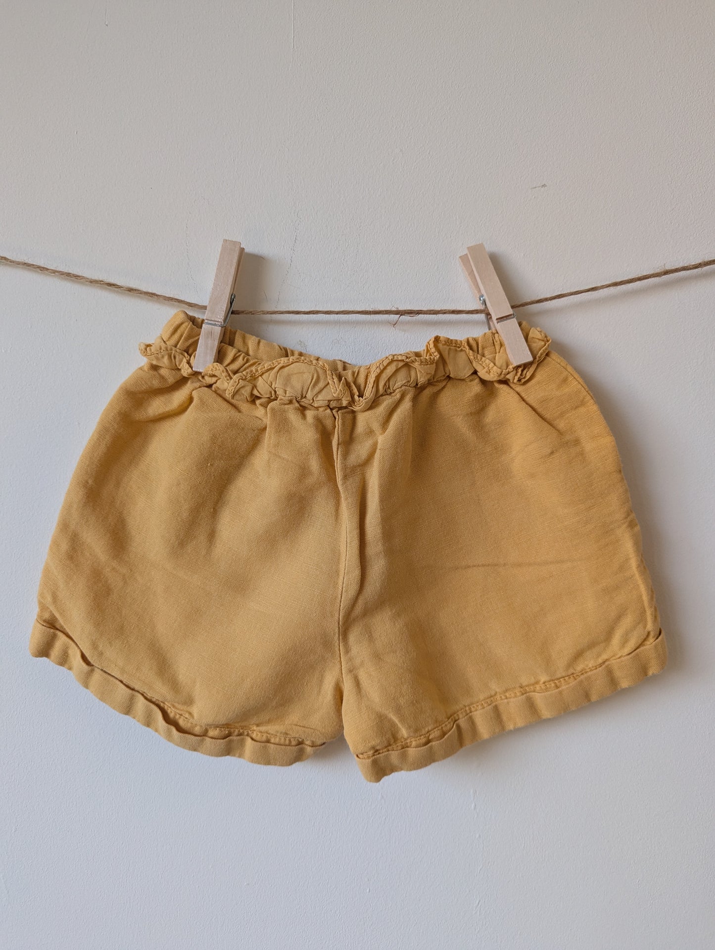 Korte broek - mt 98