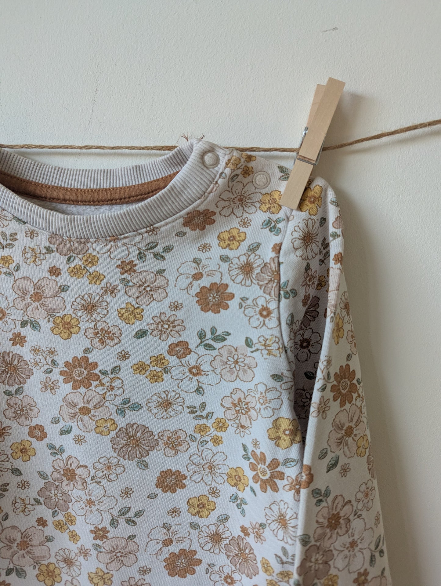 Sweater - mt 98