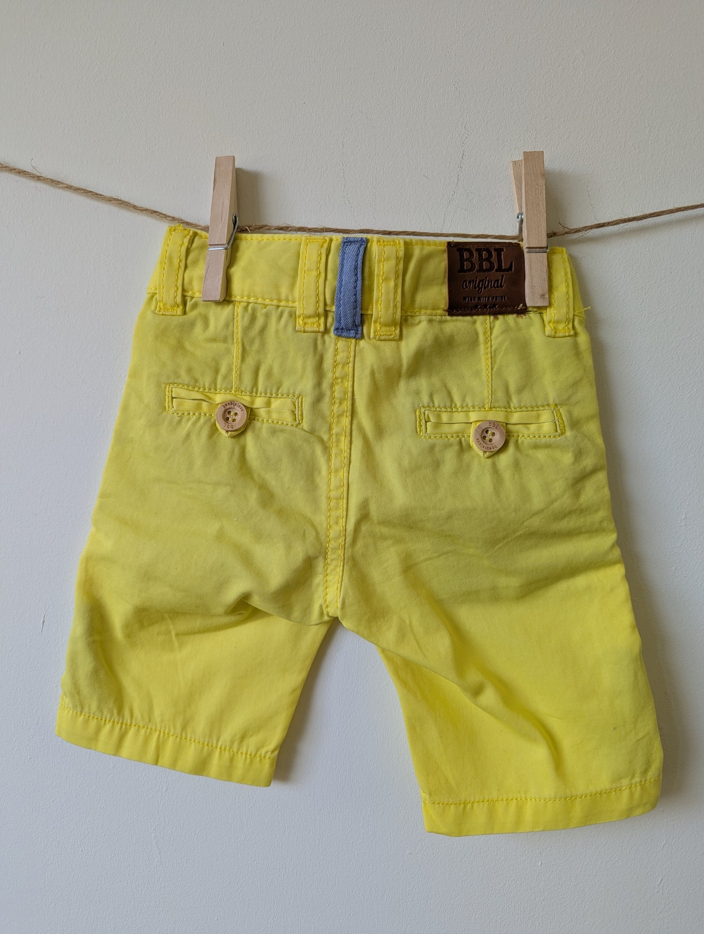Korte broek - mt 74