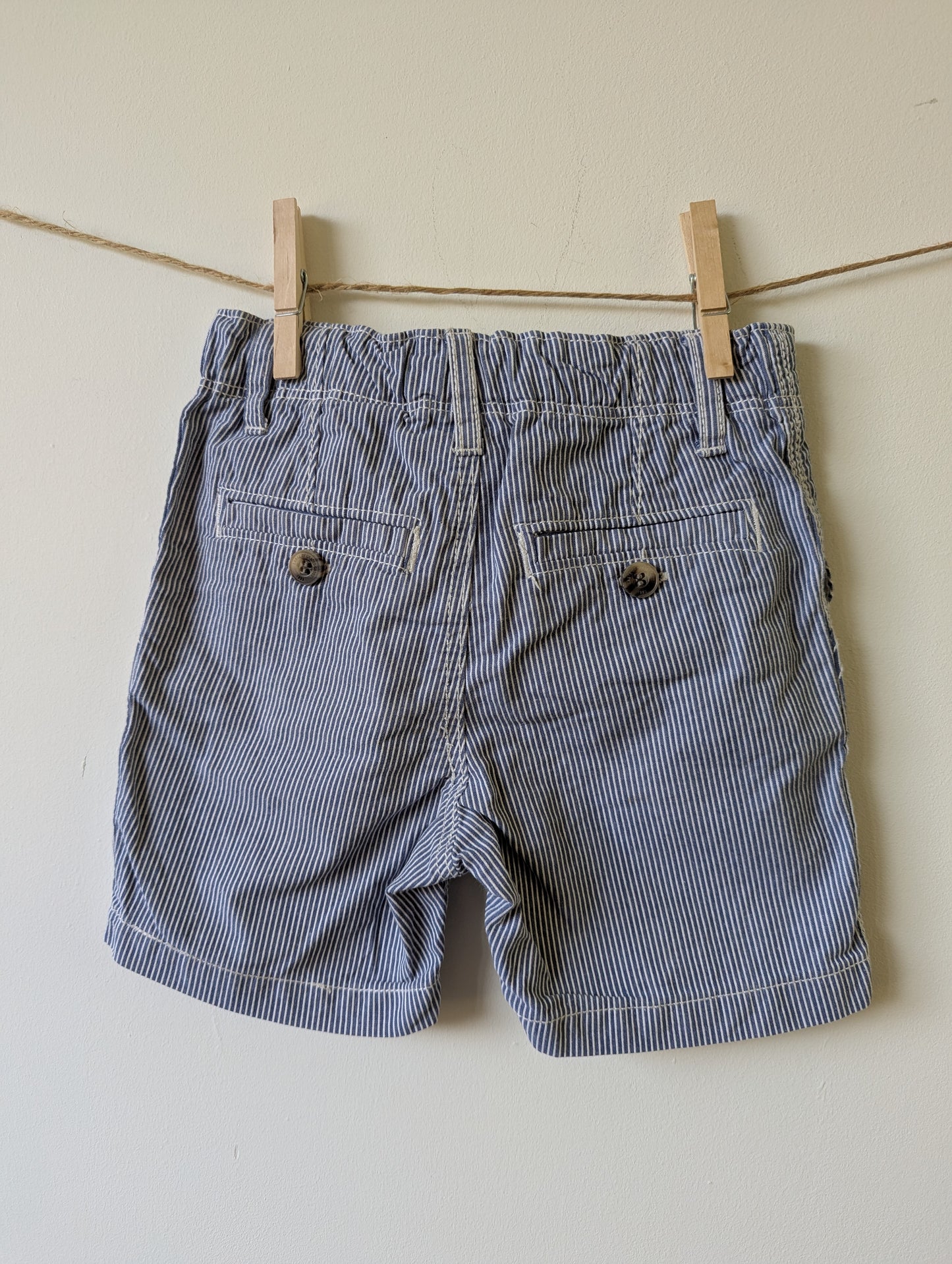 Korte broek - mt 80