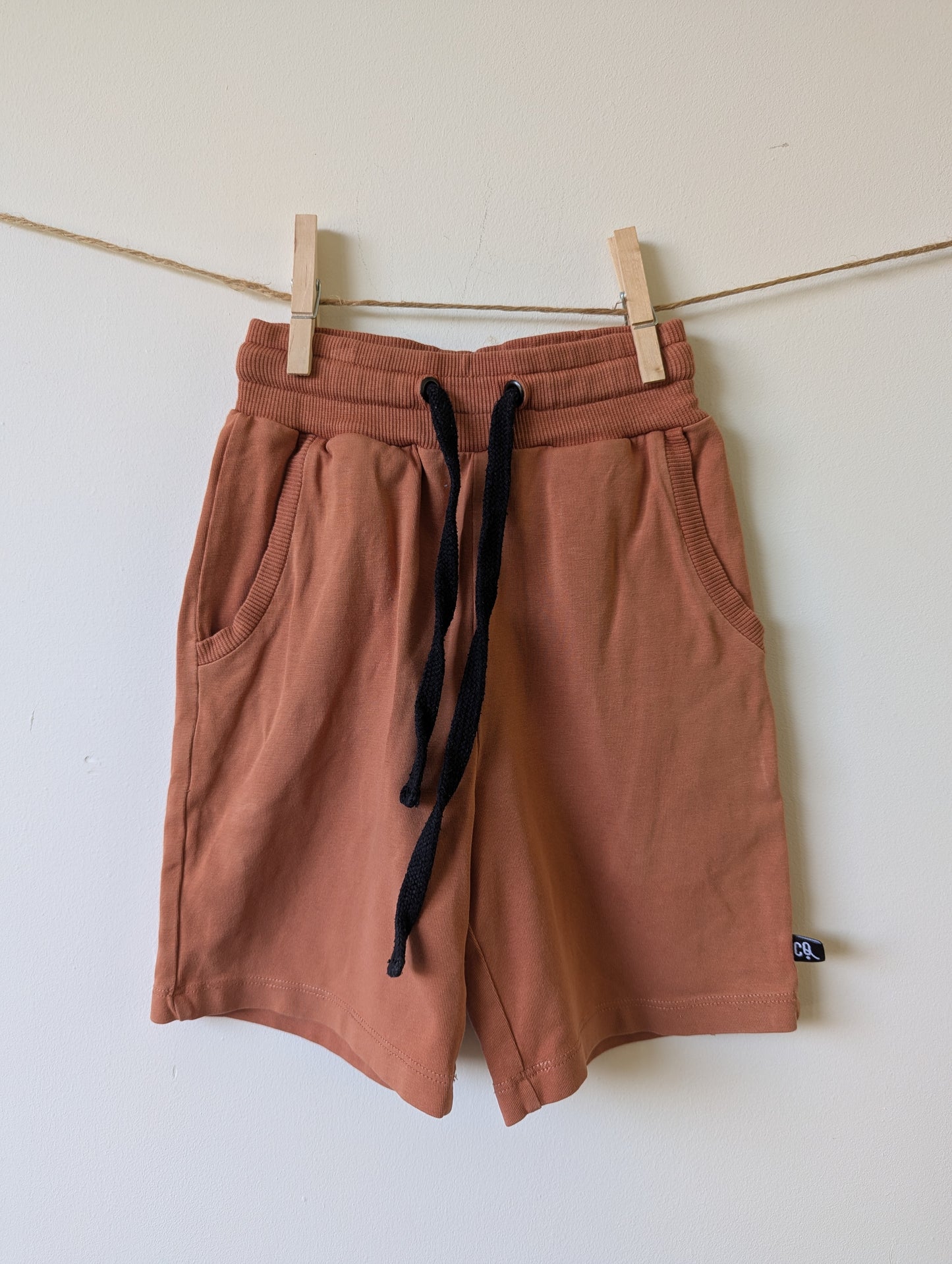 Korte broek - mt 110/116