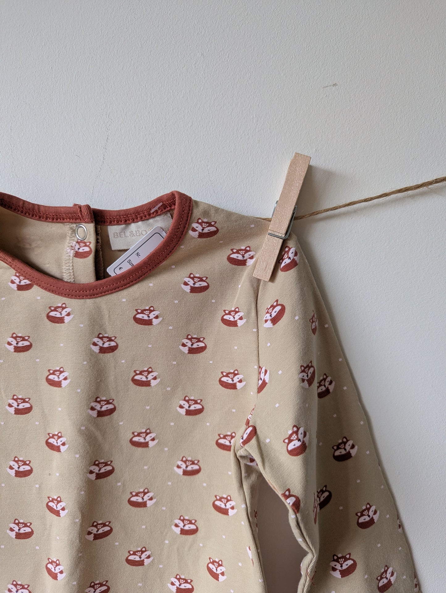 Longsleeve vosjes - mt 80
