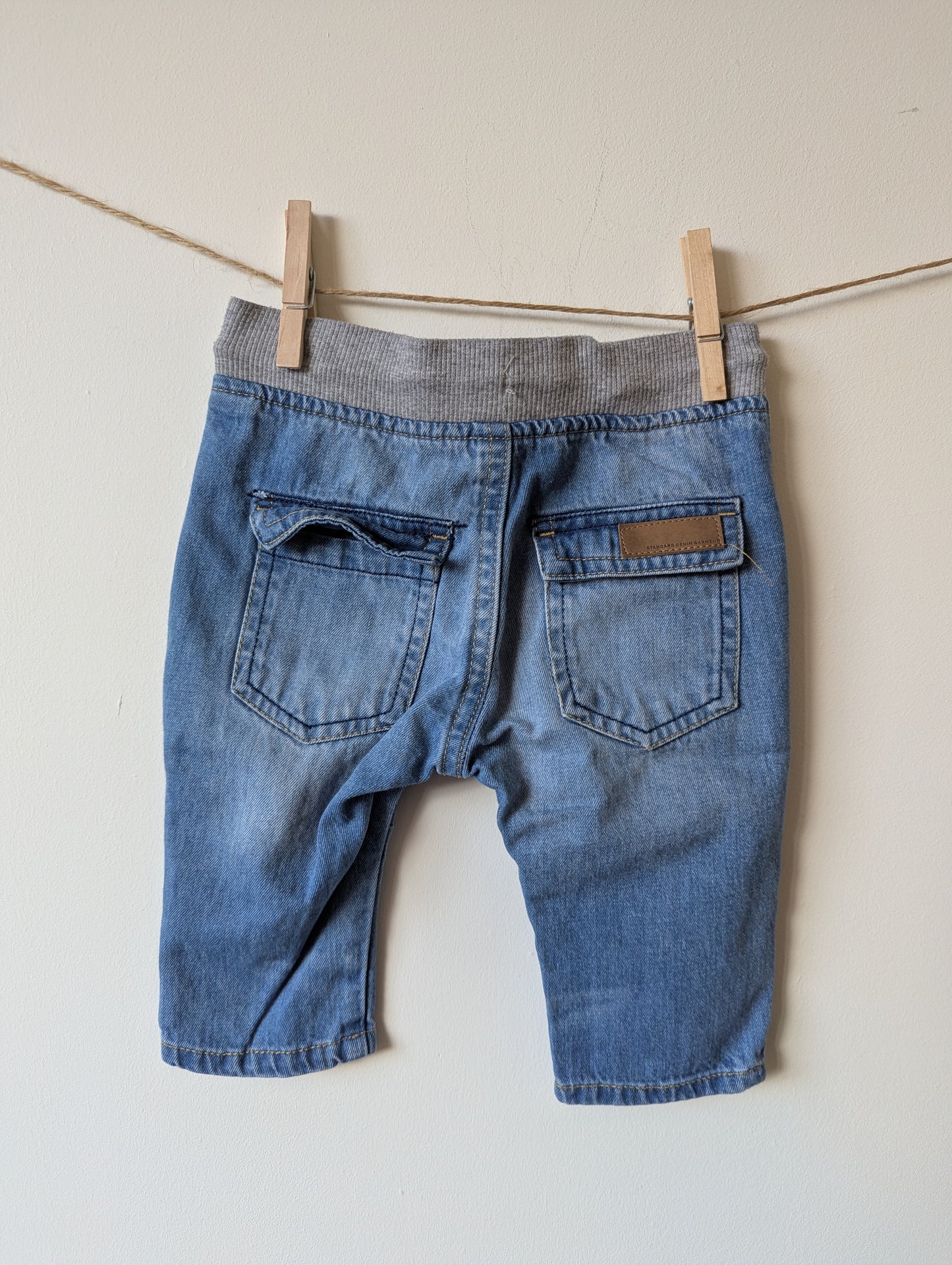 Spijkerbroek - mt 68