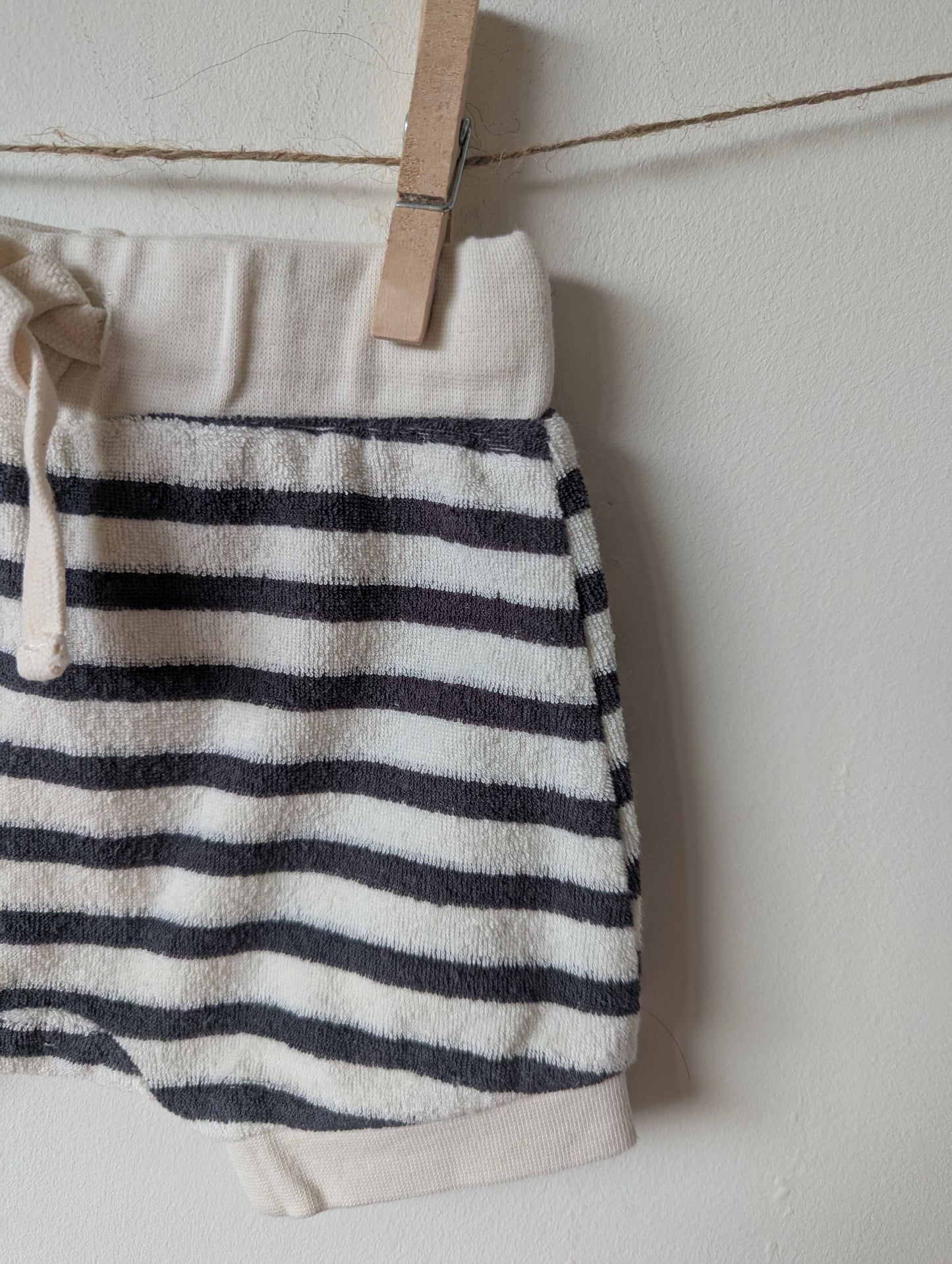 Korte broek - mt 62