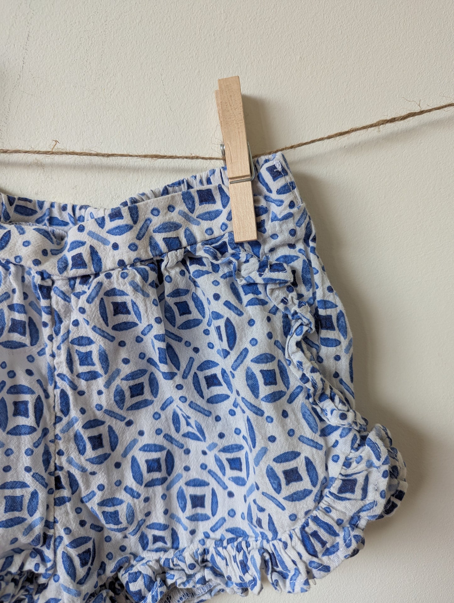 Korte broek - mt 80