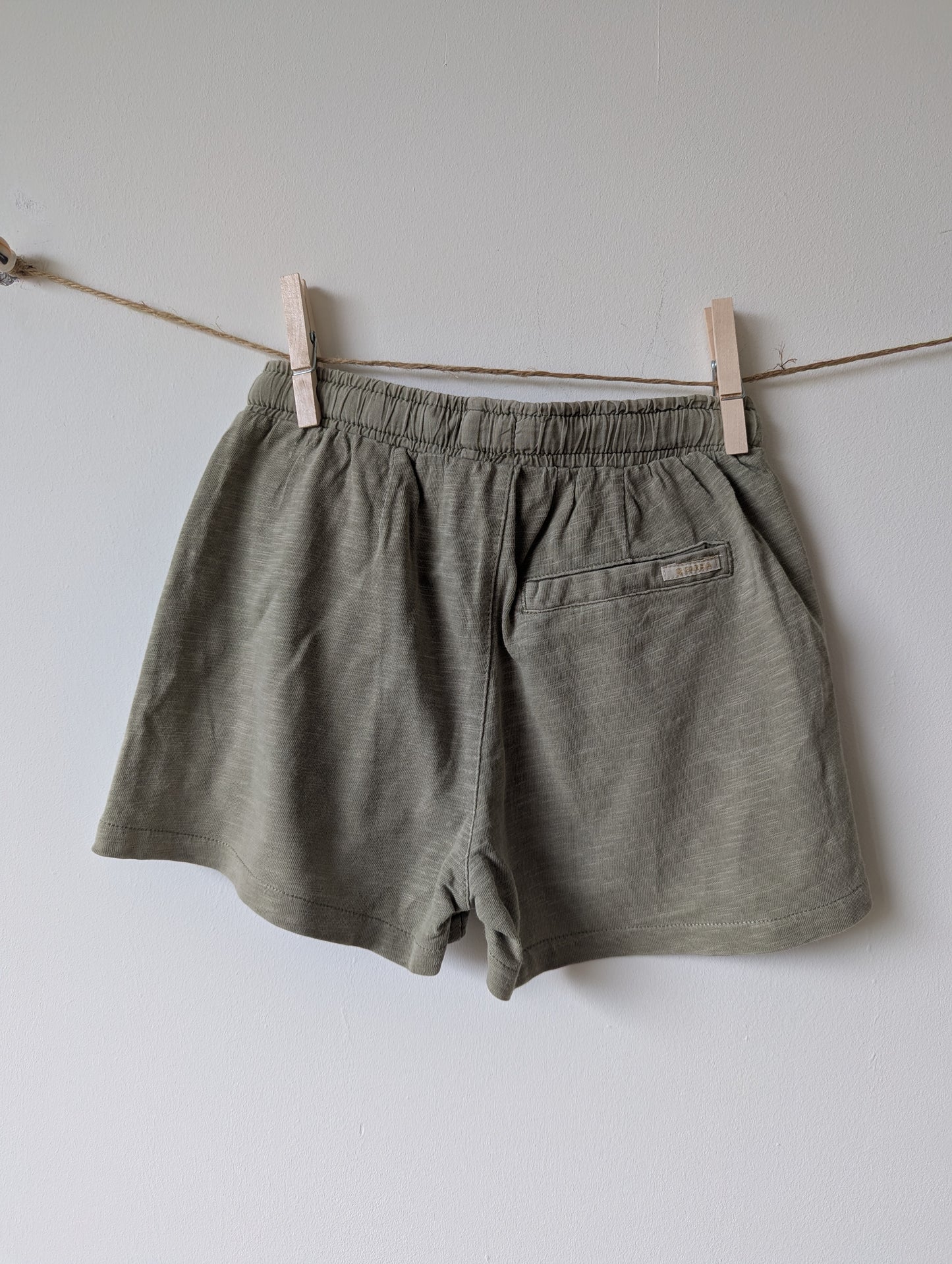 Korte broek - mt 116