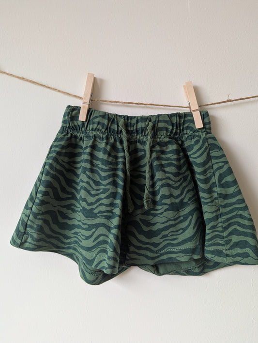 Korte broek - mt 110/116