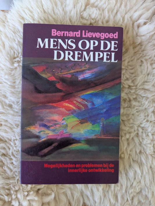 Boek - Mens op de drempel