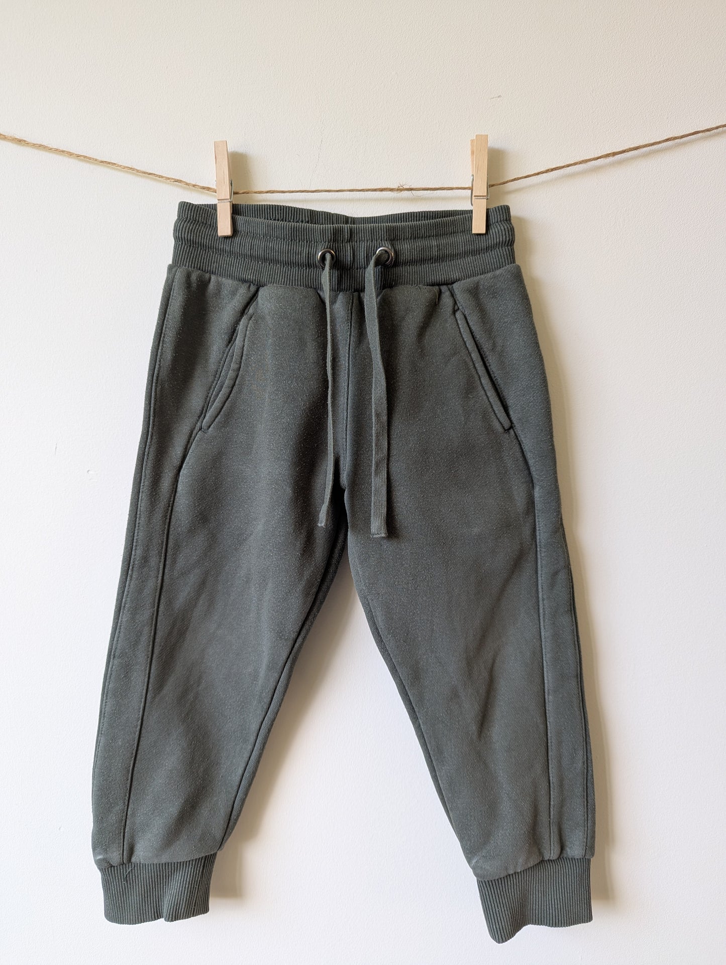Broek - mt 104