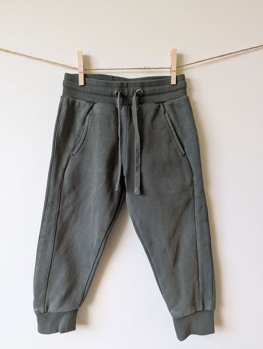 Broek - mt 104