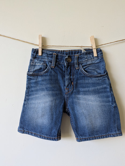 Korte broek - mt 98