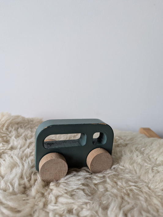 Houten auto