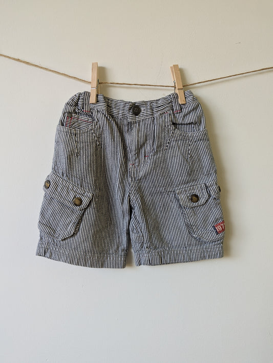 Korte broek - mt 80