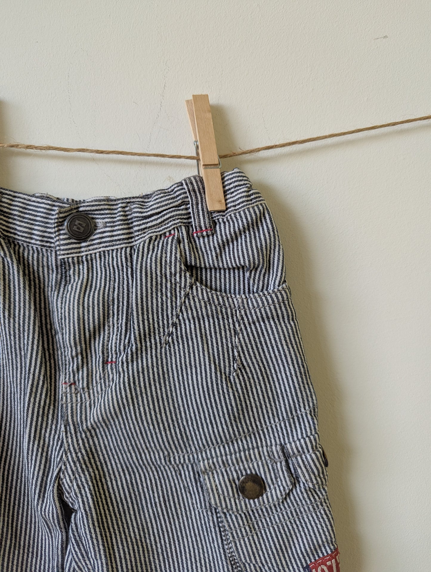 Korte broek - mt 80
