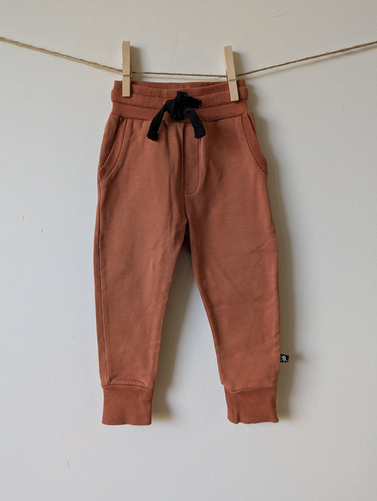 Joggingbroek - mt 74/80
