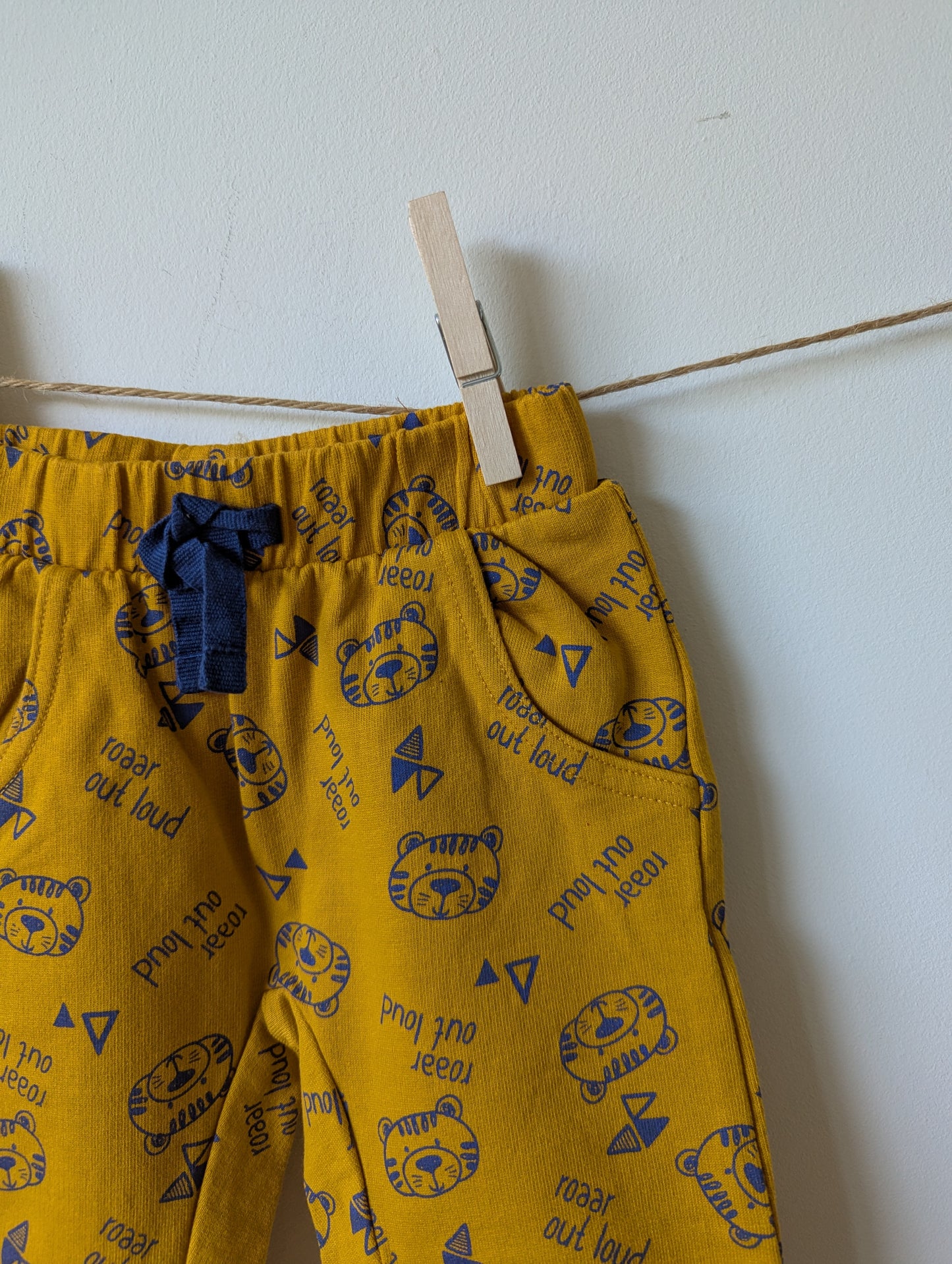 Broek - mt 68