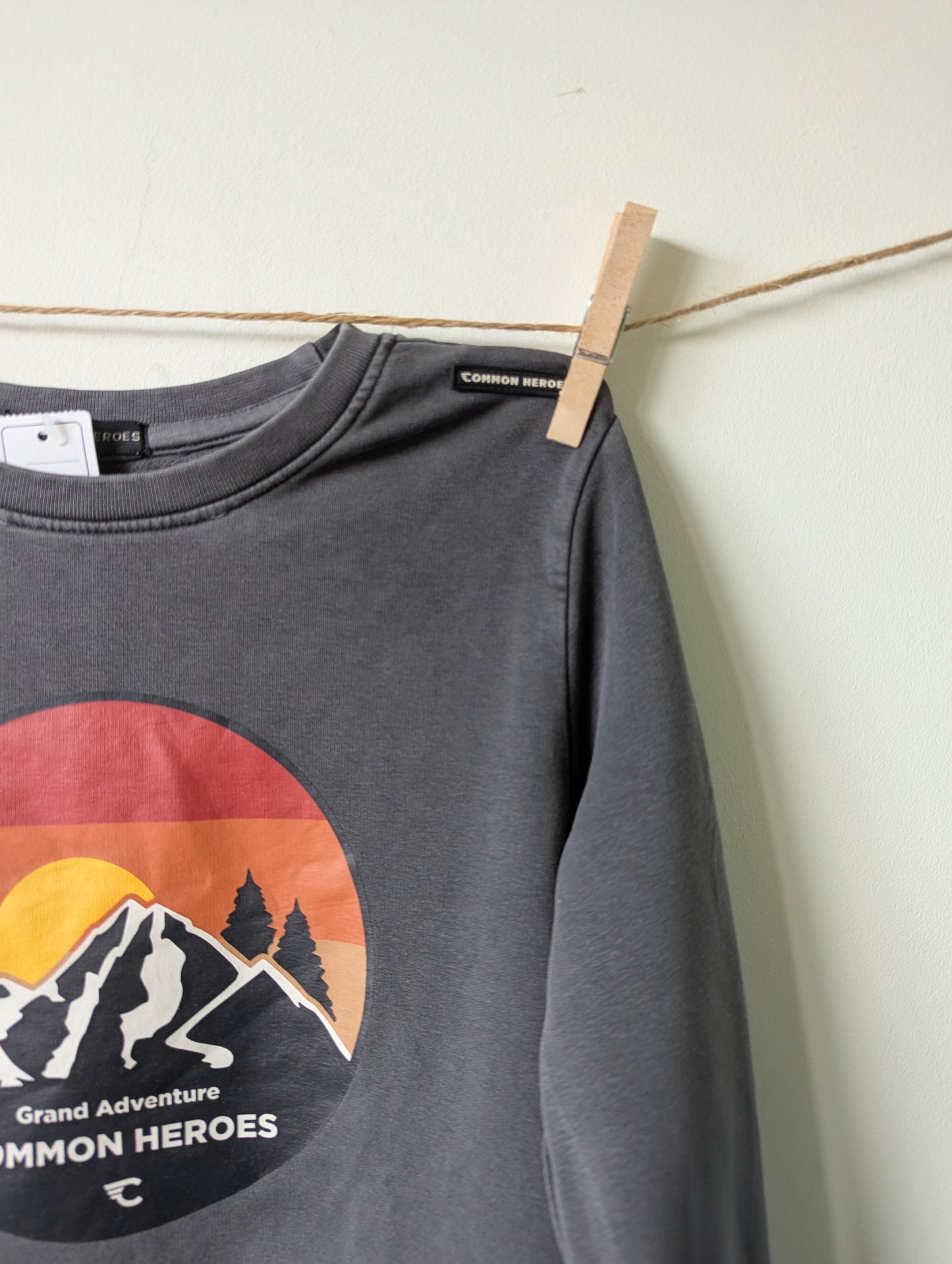Sweater- mt 134/140
