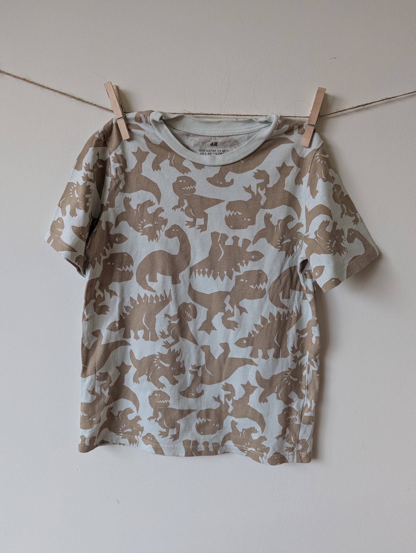 T-shirt - mt 122/128