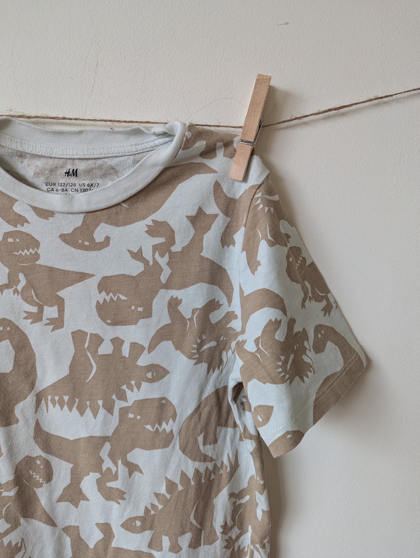 T-shirt - mt 122/128