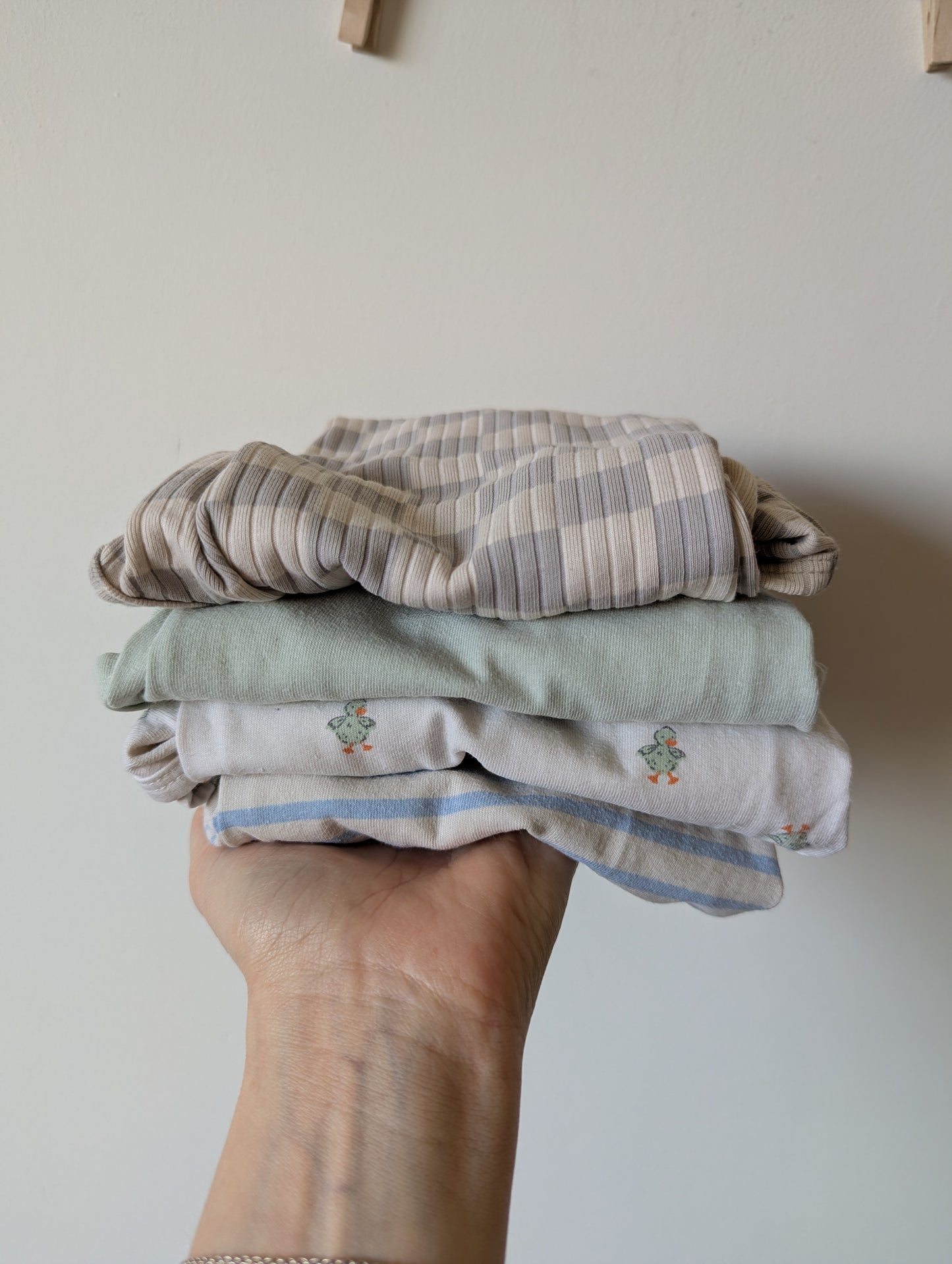 4 rompers (korte mouw) - mt 98/104