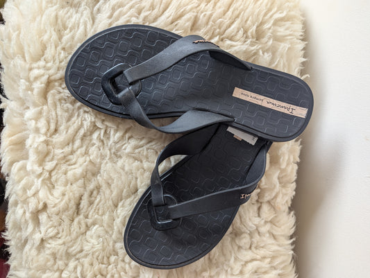 Slippers - mt 37