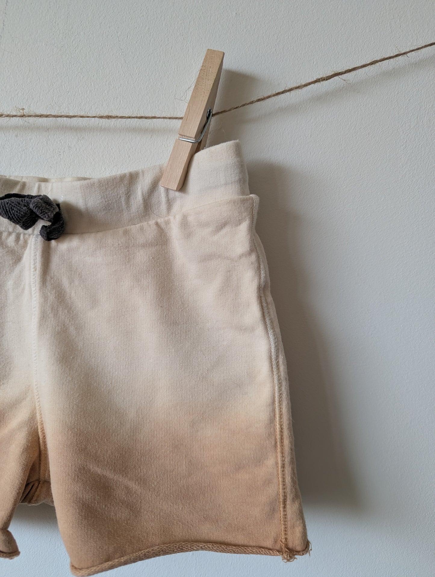 Korte broek - mt 104
