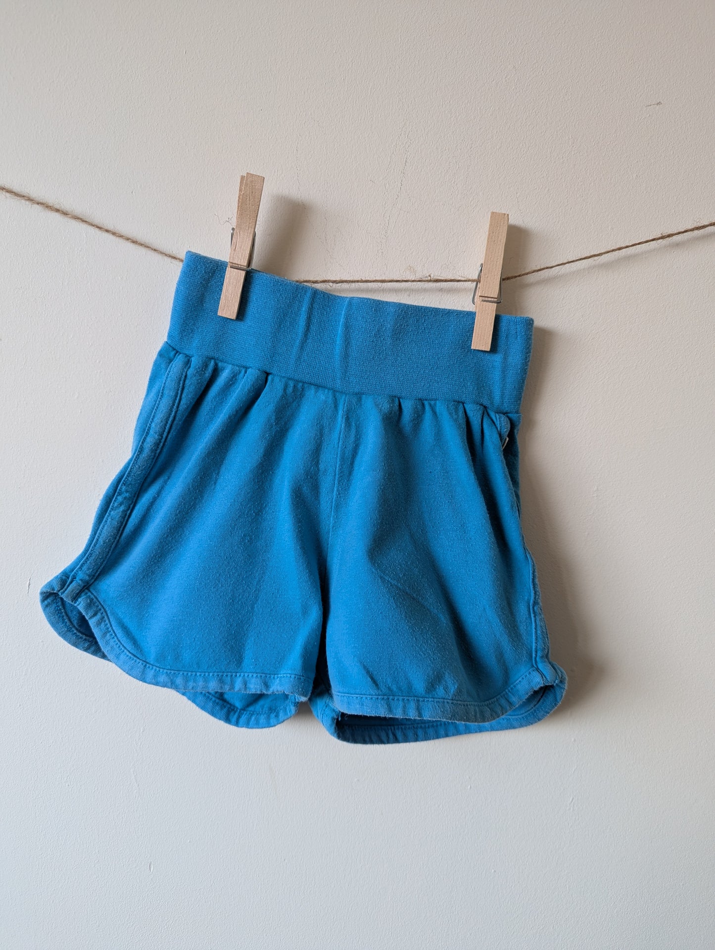 Korte broek - mt 86/92