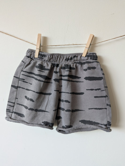 Korte broek - mt 92