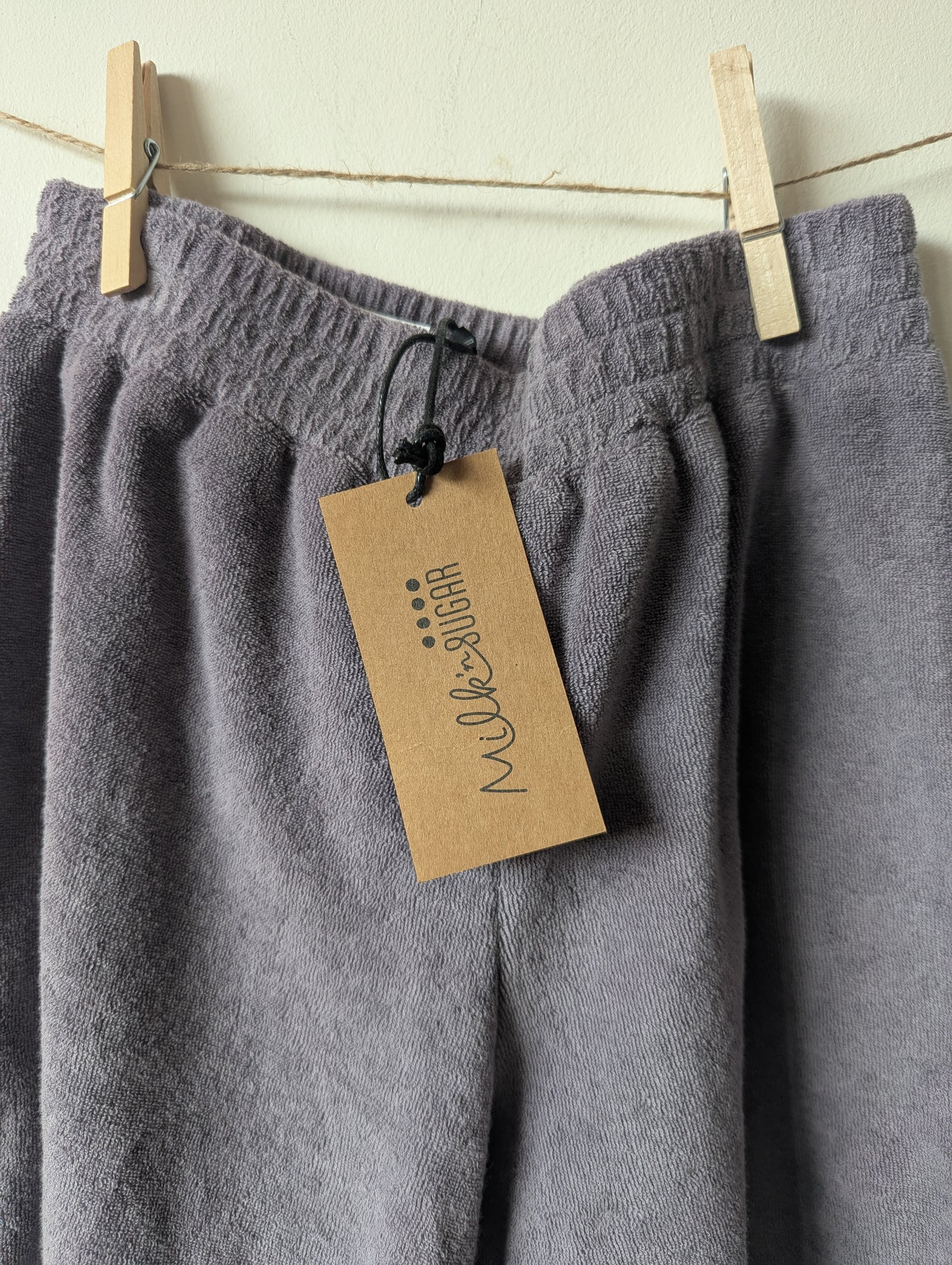 Korte broek - mt 146/152
