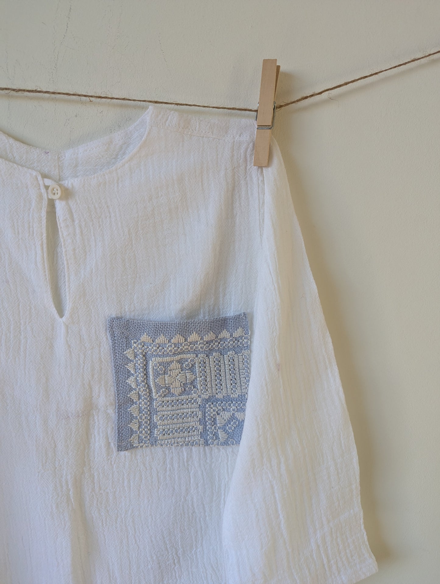 Shirt - mt 110/122  *nieuw*