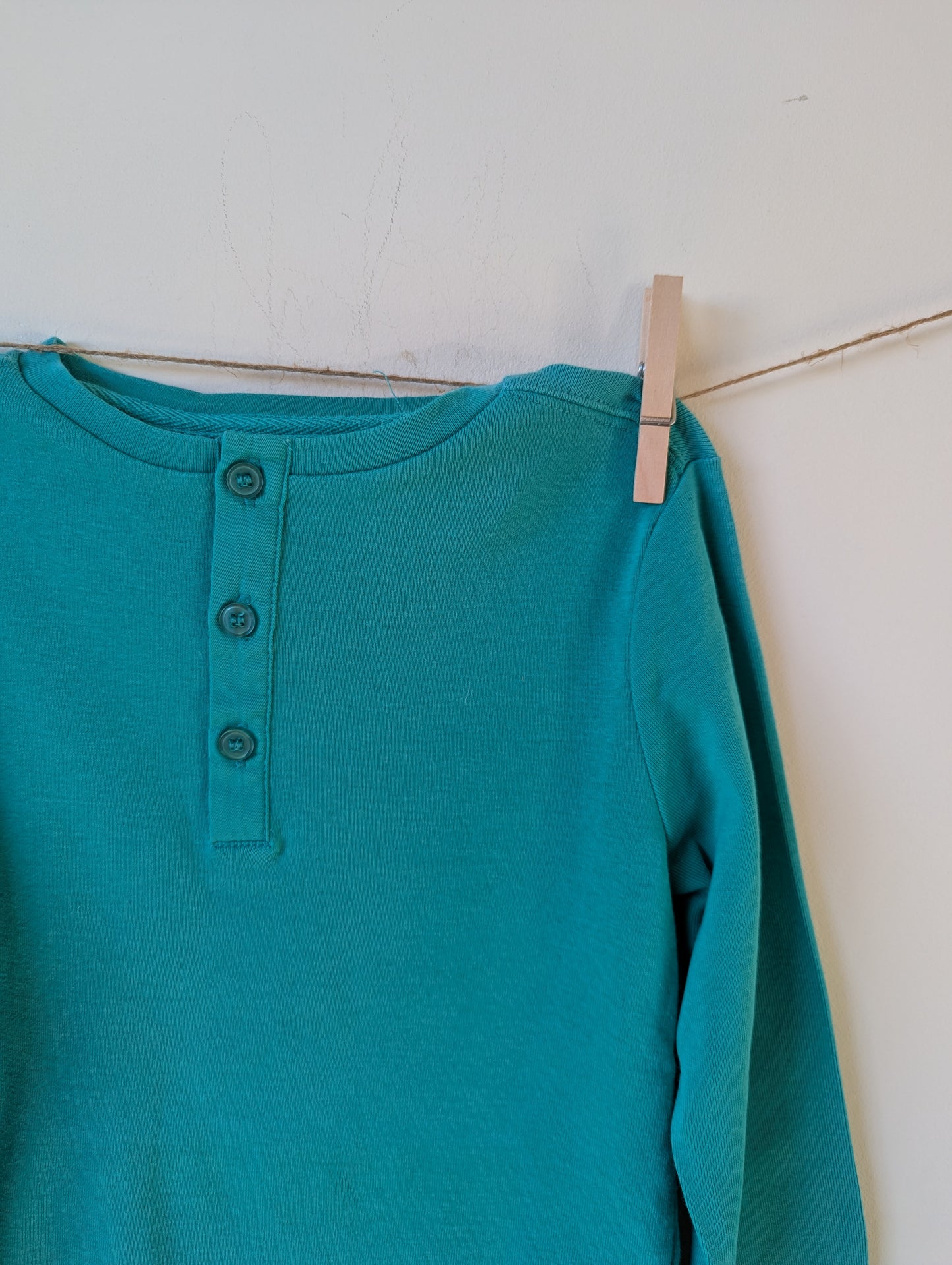 Longsleeve - mt 122/128