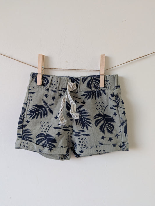 Korte broek - mt 68
