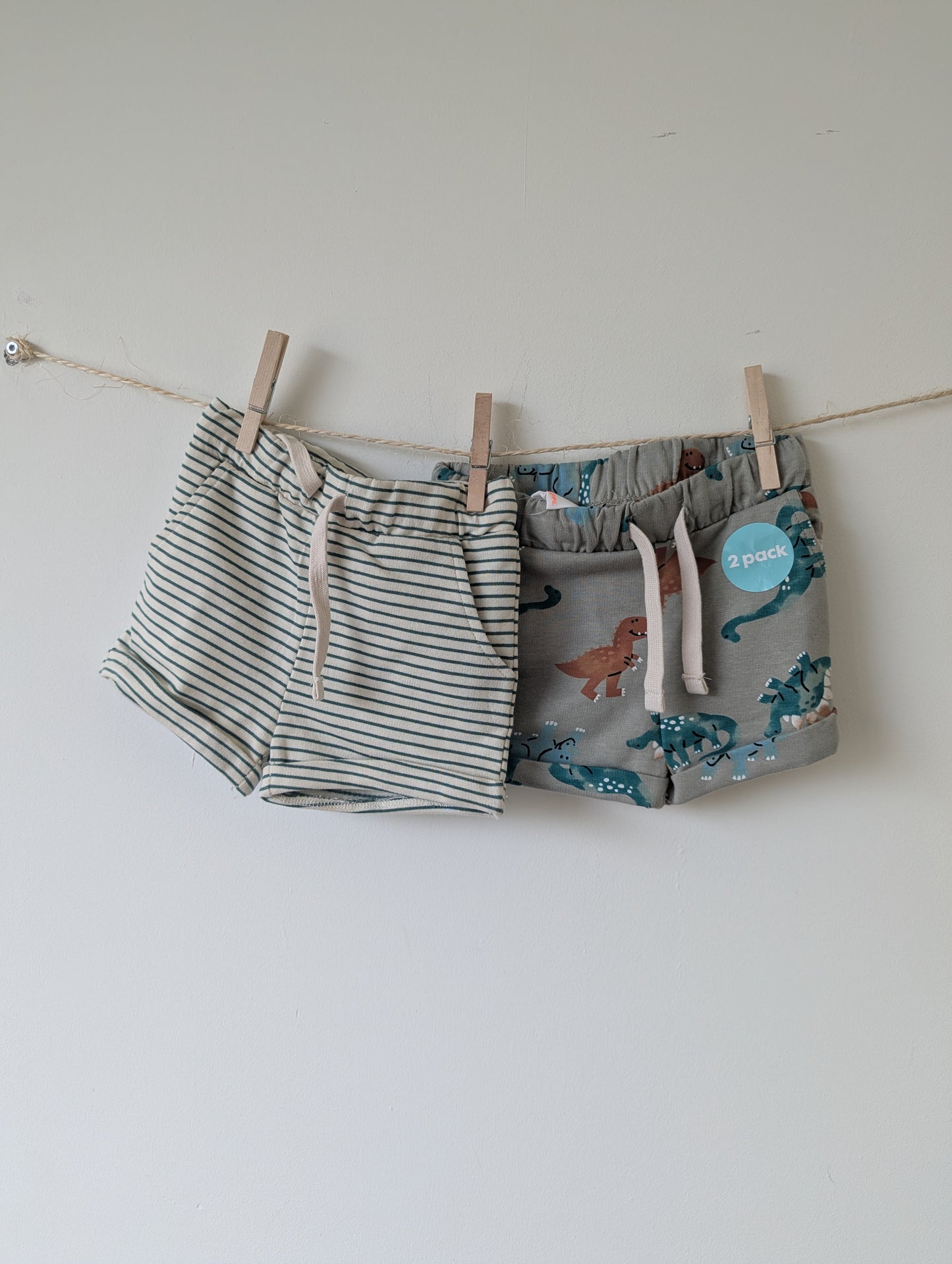 Korte broek 2 pack - mt 74