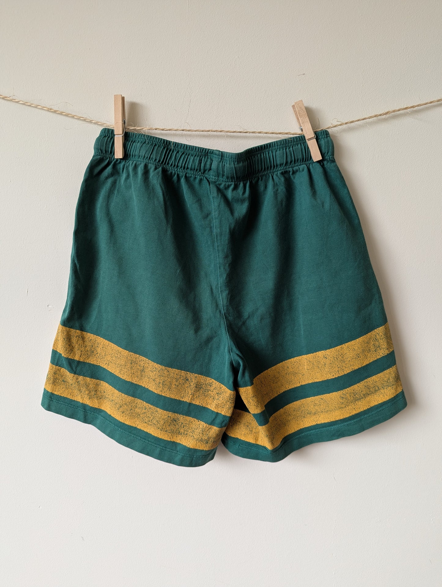 Korte broek - mt 140