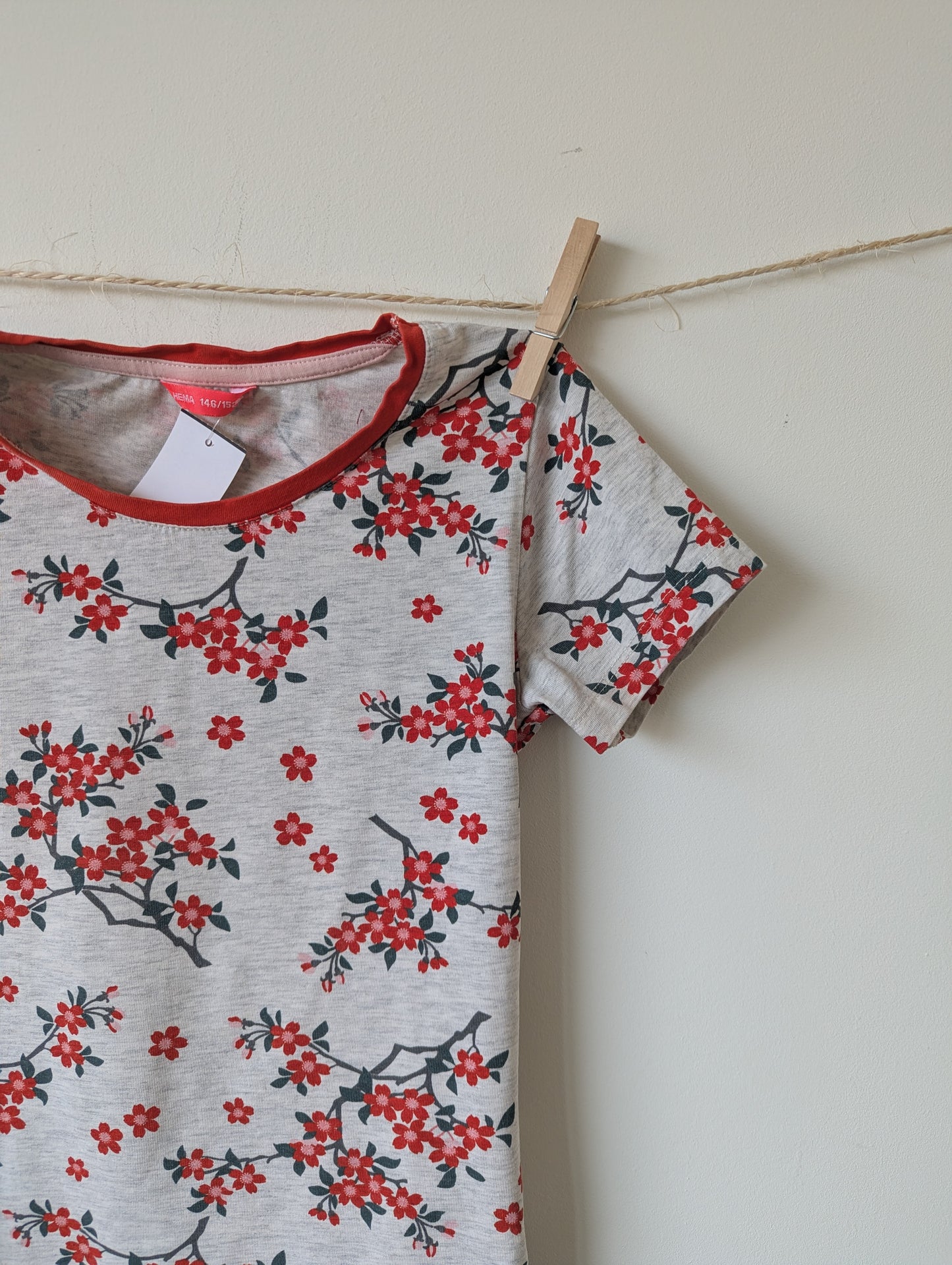 T-shirt - mt 146/152